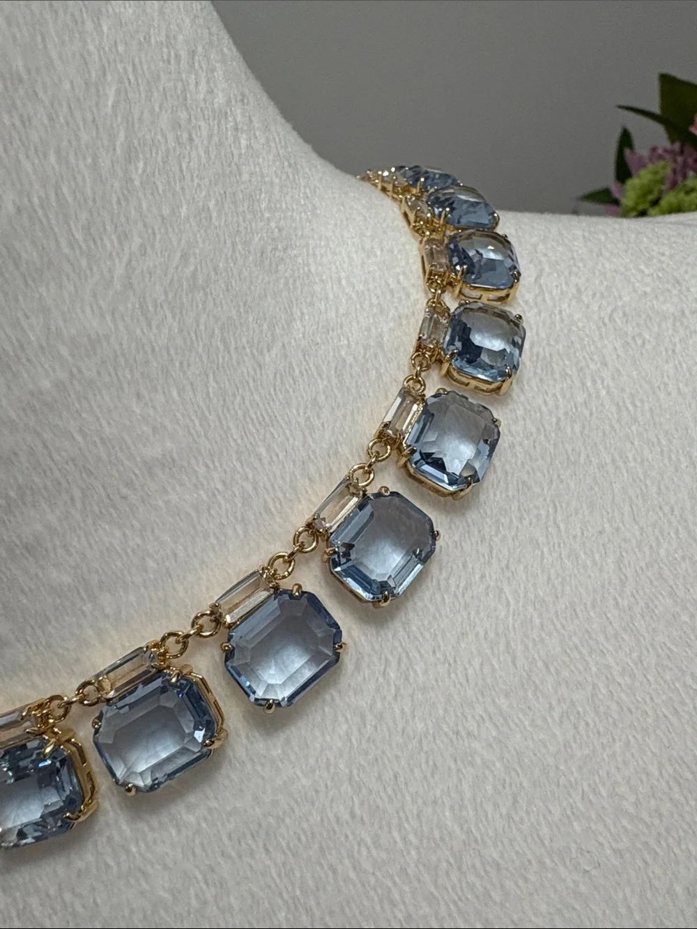 Lauren Ralph Lauren Light Blue Statement Necklace - Picture 2 of 7